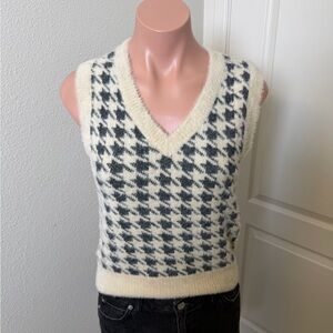 Becool Fuzzy Soft Houndstooth Knit Sweater Vest Sz S/M